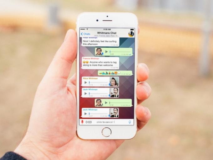Facebook will an die Daten der WhatsApp-Nutzer