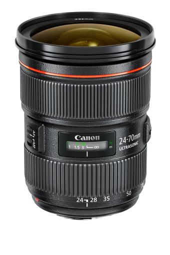 Canon EF 24-70mm 1:2,8l II
Dass auch Standardzooms höchsten Schärfeansprüchen gerecht werden, zeigt Canons EF 24-70mm 1:2,8L II USM. Die Anfangsblende von f/2,8 sorgt über den gesamten Brennweitenbereich für ausreichend Licht. Die...