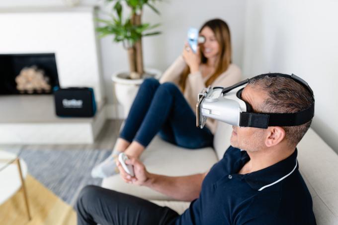 Statt zum Optiker zu gehen, kannst du auch mit dem Vision Tracker deine Sehstärke messen.