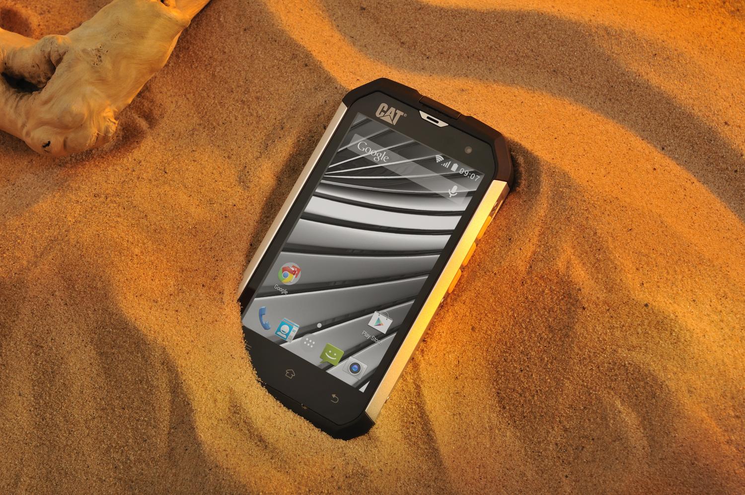 CAT stellt extrem robustes Smartphone mit Android 4.4.2 vor | TECH.DE