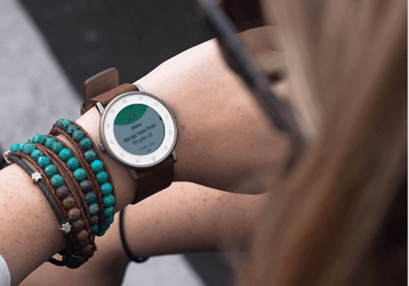 Die Pebble Time Round ist die erste Peeble-Samrtwatch mit rundem Display Pebble