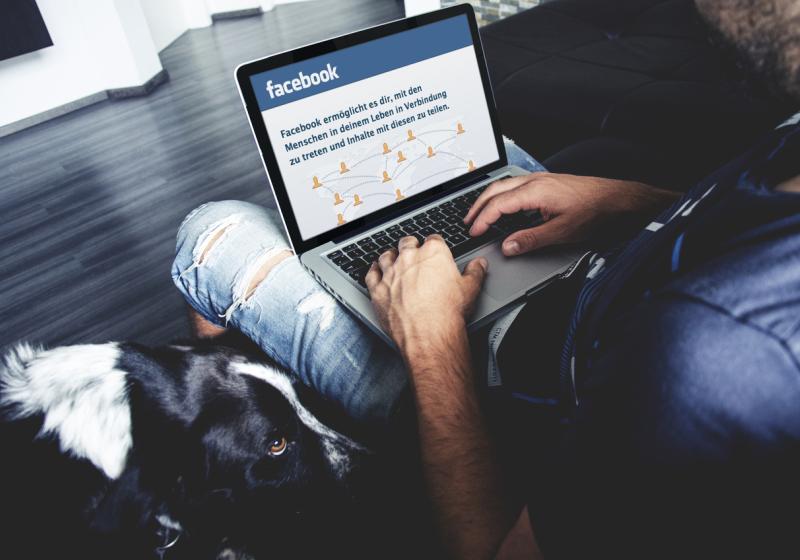 Facebook / MagicMockUps