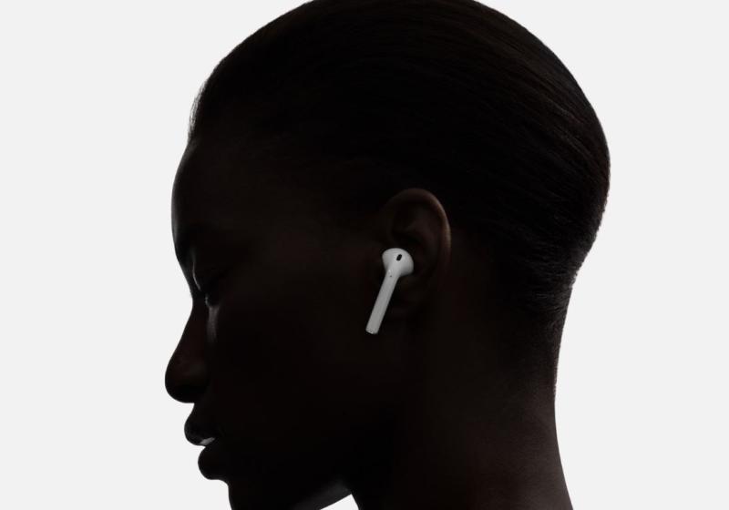 Die AirPods sitzen bei vielen aber nicht bei allen gut im Ohr Apple