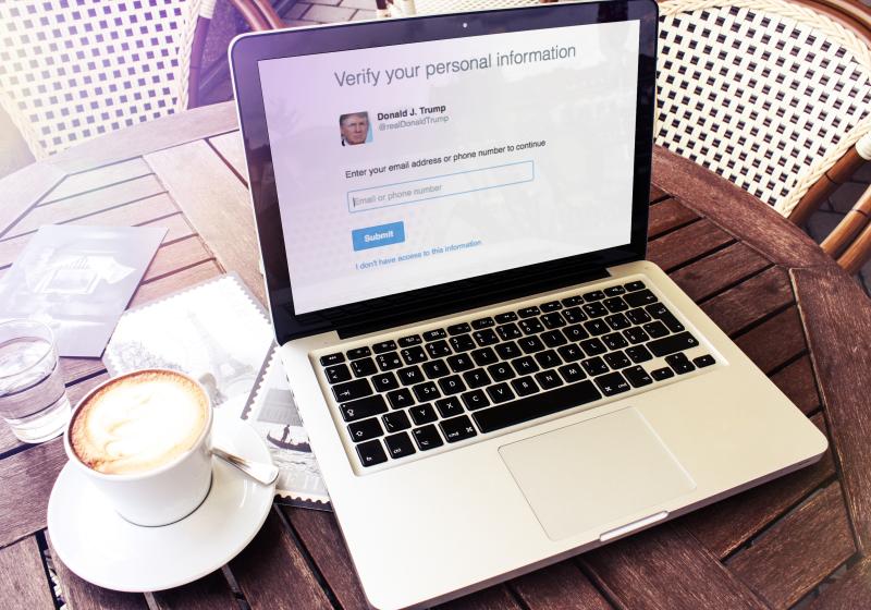 Twitter / Mocup via MockDrop