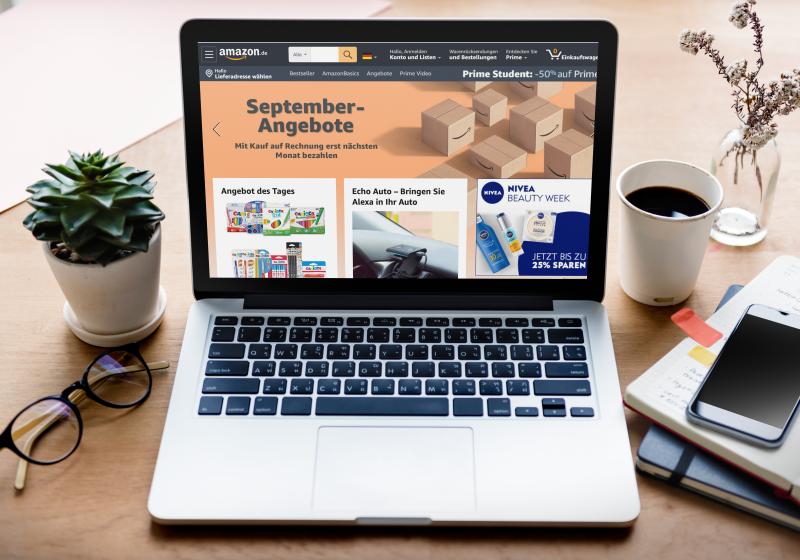 Amazon / Mockup Mac Life