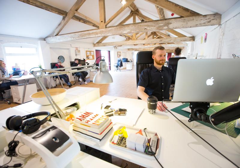 jonathan farber - unsplash