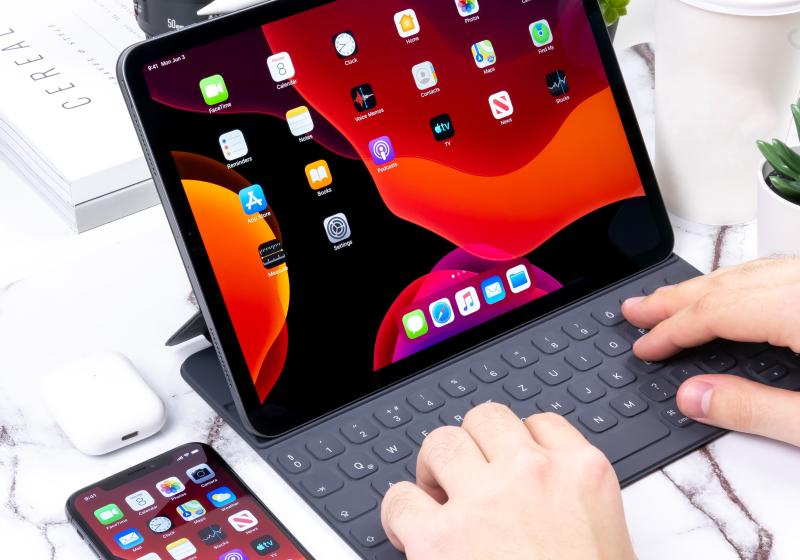 daniel korpai - unsplash