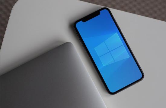 Windows 10 läuft über eine virtuelle Maschine auch auf einem Smartphone von Apple. Mockup Mac Life