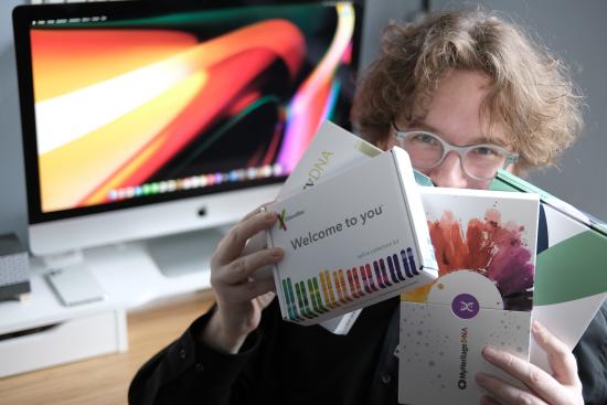DNA-Tests sind heute für deutlich unter 100 Euro zu haben und werden zwischen sogar als Geschenktipp für die Verwandtschaft beworben. Eine gute Idee? Stefan Molz